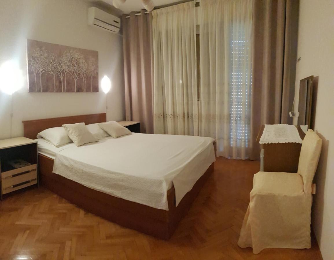 Aneli Rooms & Apartament Rovinj Eksteriør bilde