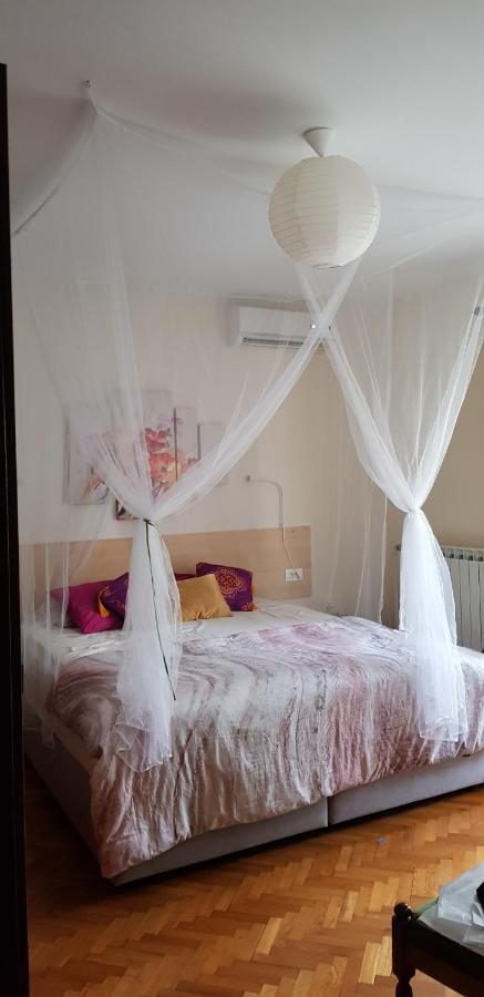 Aneli Rooms & Apartament Rovinj Eksteriør bilde