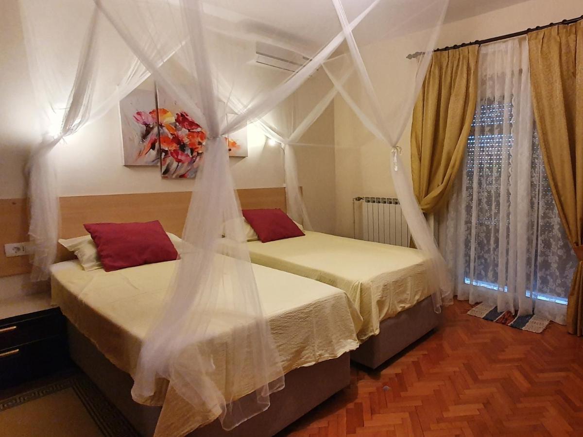 Aneli Rooms & Apartament Rovinj Eksteriør bilde